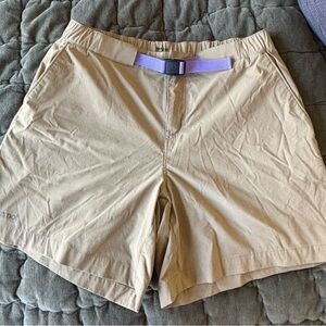 Marmot Women's Beige Cargo Shorts with Purple Belt